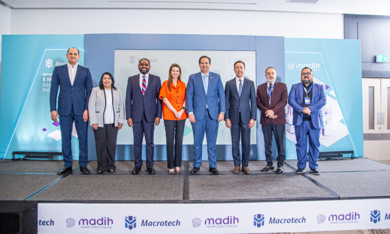 Durante el Foro de Salud Digital RECAINSA 2024