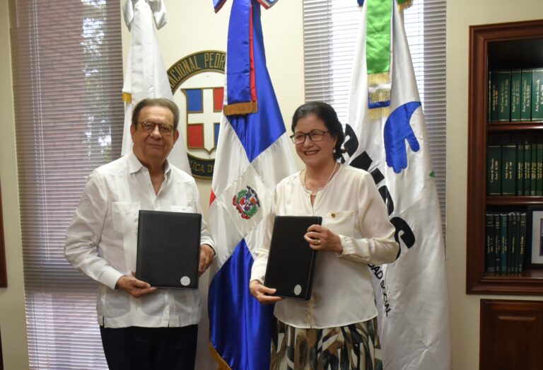 Colaboración CNSS UNPHU 1